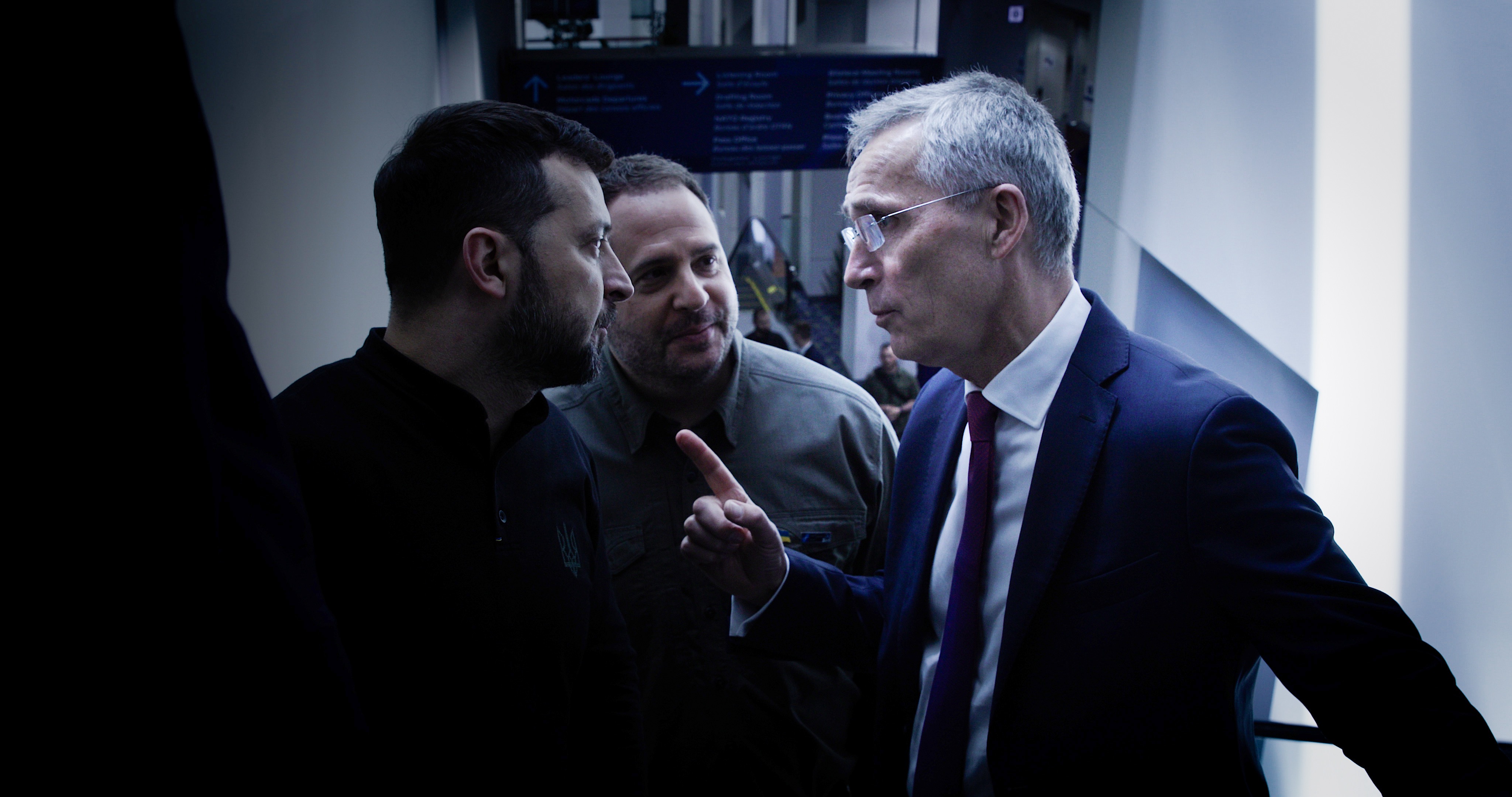 Jens Stoltenberg in talks with Volodymyr Zelensky